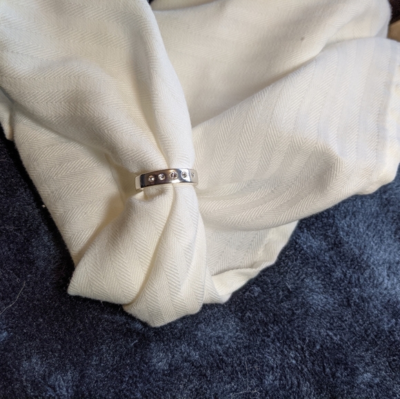 Crystal Multicolor Set Of Two Silver Rings Stackable EUC Trendy - Picture 11 of 12